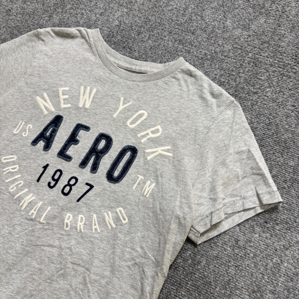 VTG Aeropostale T-shirt Men's M Light grey Y2K New York Embroidered